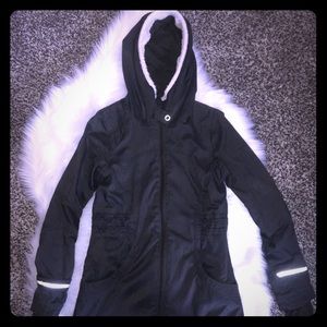 lululemon athletica anorak jacket